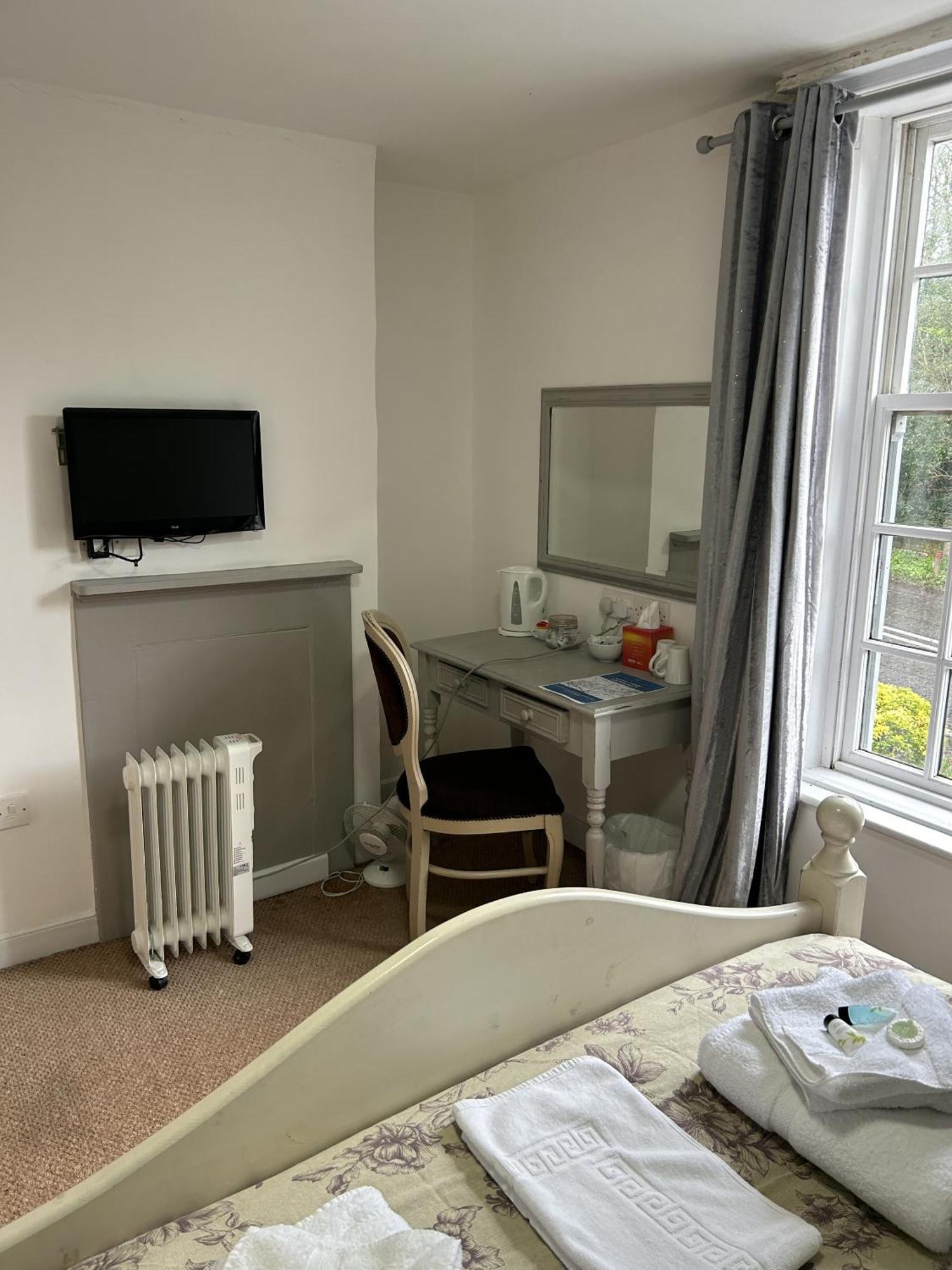 George & Falcon Bed & Breakfast Southampton Ngoại thất bức ảnh